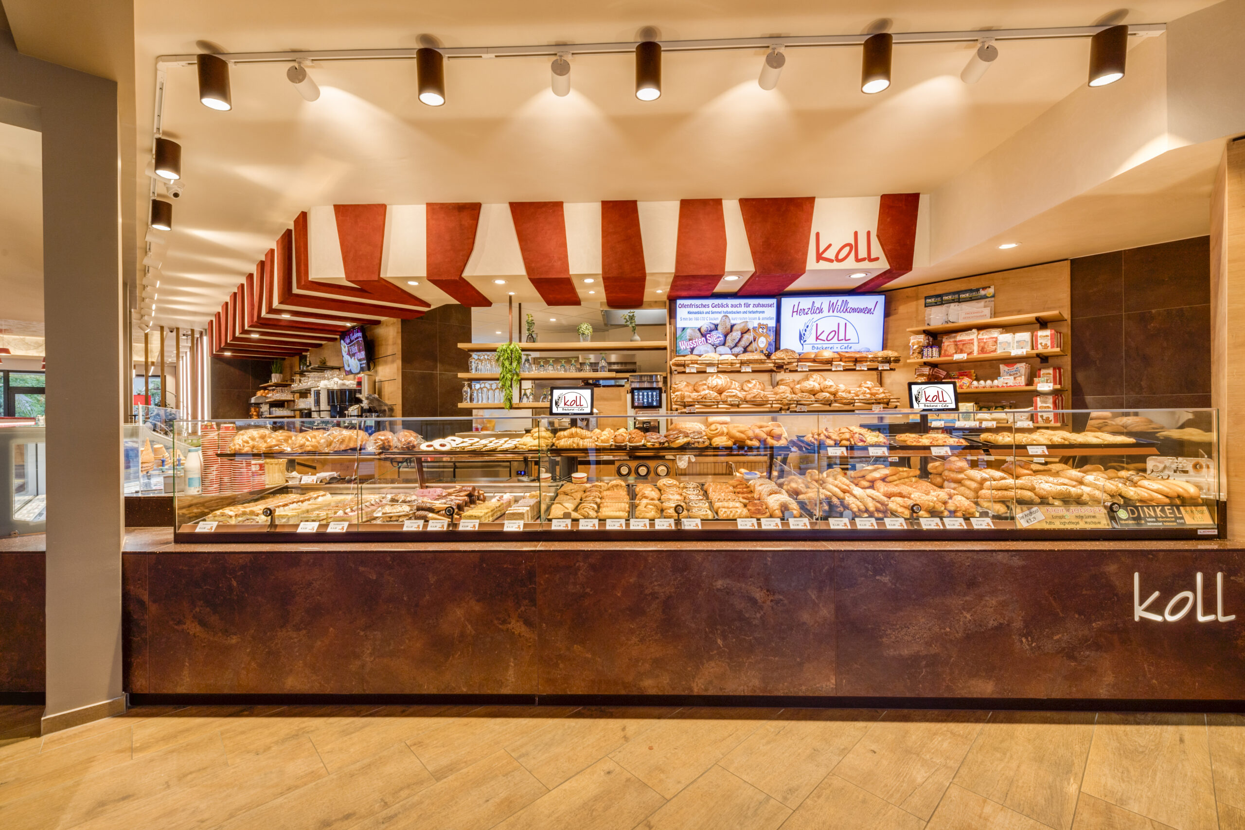 AICHINGER Bäckerei Koll, Wiener Neustadt